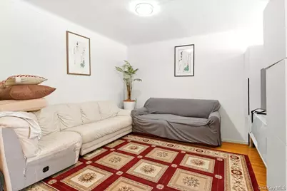68-61 Yellowstone Boulevard #412, Forest Hills, NY 11375 - Photo 12