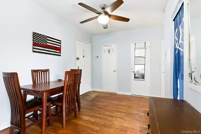 71-11 Yellowstone Boulevard #4M, Forest Hills, NY 11375 - Photo 6