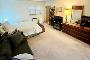 68-09 242nd St, Little Neck, NY 11362 - Photo 18