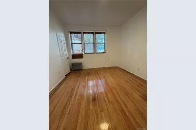 900 Glenmore Avenue, Brooklyn, NY 11208 - Photo 2