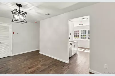 276 Temple Hill Road #1305, New Windsor, NY 12553 - Photo 10