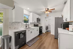 23 Blueberry Ln, Patchogue, NY 11772 - Photo 4