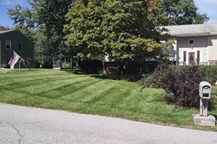 56 Mandalay Dr, Poughkeepsie, NY 12603 - Photo 10