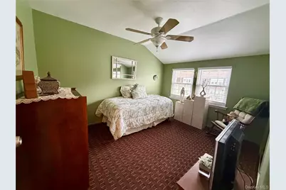 26 Whalers Cove, Babylon, NY 11702 - Photo 14