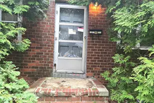 81-16 264th St, Floral Park, NY 11004 - Photo 2