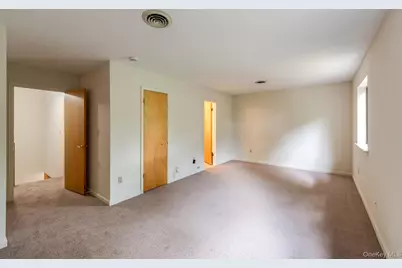 7 Topaz Run, Poughkeepsie, NY 12603 - Photo 18
