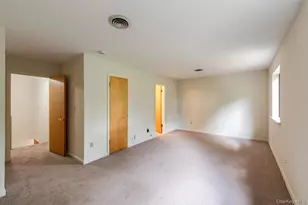 7 Topaz Run, Poughkeepsie, NY 12603 - Photo 18