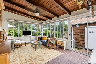 3075 Wilson Avenue, Wantagh, NY 11793 - Photo 22