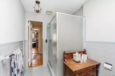 3075 Wilson Avenue, Wantagh, NY 11793 - Photo 30
