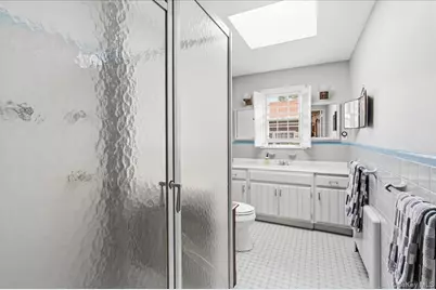3075 Wilson Avenue, Wantagh, NY 11793 - Photo 28
