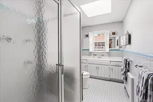 3075 Wilson Ave, Wantagh, NY 11793 - Photo 28