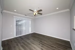 152 Lake Pointe Ct, Middle Island, NY 11953 - Photo 6