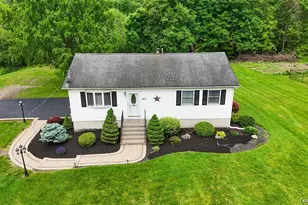 423 Rock Cut Rd, Walden, NY 12586 - Photo 6