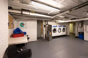 83-52 Talbot St, Kew Gardens, NY 11415 - Photo 12