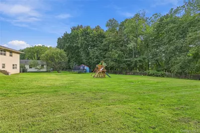 39 Clintonwood Drive, New Windsor, NY 12553 - Photo 34