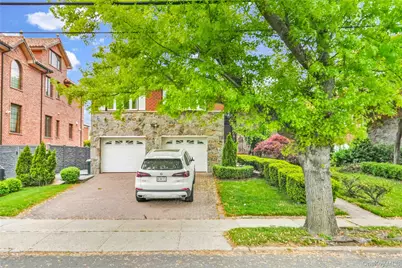 13835 11th Avenue, Whitestone, NY 11357 - Photo 4