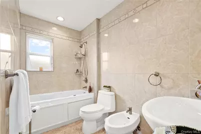 13835 11th Avenue, Whitestone, NY 11357 - Photo 24