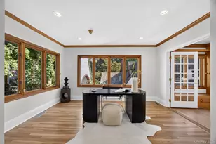 93 Myrtle Dr, Great Neck, NY 11021 - Photo 4