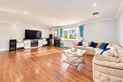 56 Forster Avenue, Mount Vernon, NY 10552 - Photo 6