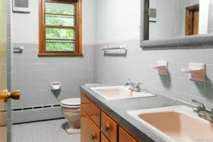 13 Edgewood Dr, New Paltz, NY 12561 - Photo 16