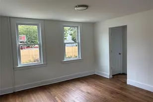 34 S 5th Ave, Brentwood, NY 11717 - Photo 6
