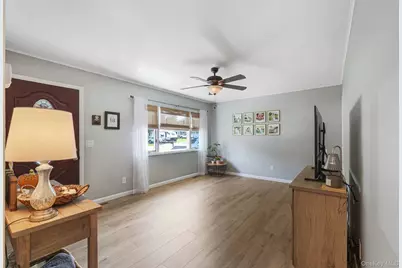 8 Keystone Park, Middletown, NY 10940 - Photo 18