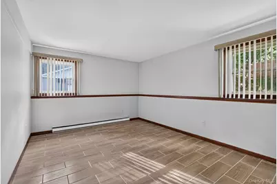 155 Stoneleigh Avenue #1, Carmel, NY 10512 - Photo 4
