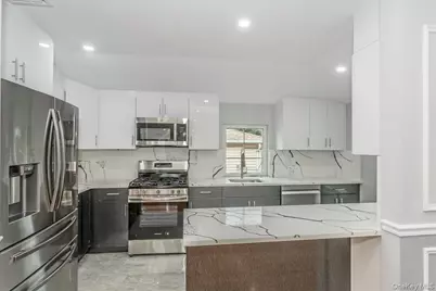 243-36 Caney Road, Rosedale, NY 11422 - Photo 18