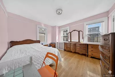 4084 Denman Street, Elmhurst, NY 11373 - Photo 10