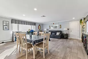 5 Corwin Ct, Dix Hills, NY 11746 - Photo 8