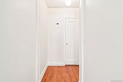 98-120 Queens Boulevard #5/D, Rego Park, NY 11374 - Photo 2