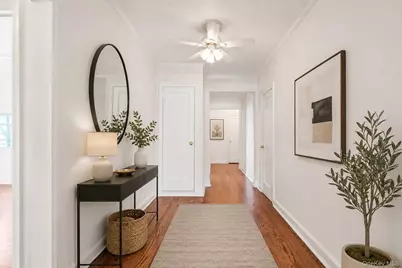 98-120 Queens Boulevard #5/D, Rego Park, NY 11374 - Photo 4