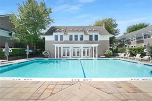 62 Canoe Place Rd, Hampton Bays, NY 11946 - Photo 20