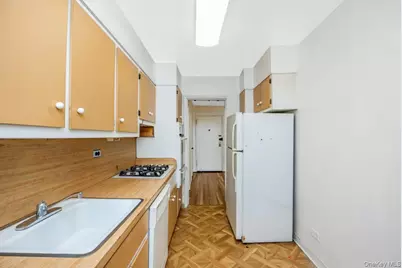 18-40 211th Street #4A, Bayside, NY 11360 - Photo 14