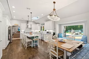 14 Sherwood Gate, Oyster Bay, NY 11771 - Photo 16