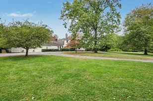 292 Smith Ridge Rd, South Salem, NY 10590 - Photo 6