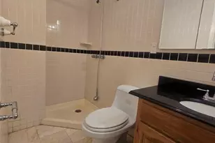882 Stockton Rd, Valley Cottage, NY 10989 - Photo 12
