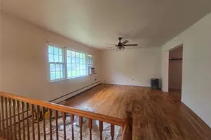 882 Stockton Rd, Valley Cottage, NY 10989 - Photo 4