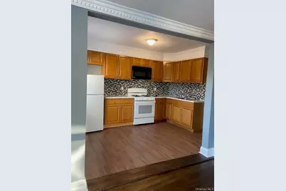 82 Post Street #2nd & 3rd floors, Yonkers, NY 10705 - Photo 2