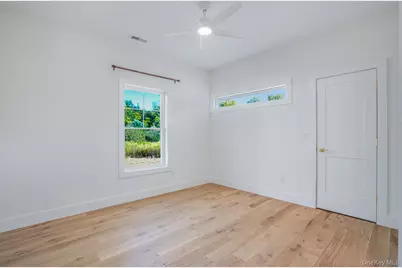 153 S Quaker Lane, Hyde Park, NY 12538 - Photo 18