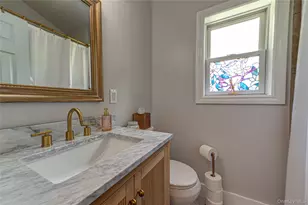 10 Laurel Rd, Kings Park, NY 11754 - Photo 10
