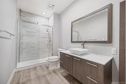 52102 Beech Tree Lane, Plainview, NY 11803 - Photo 24