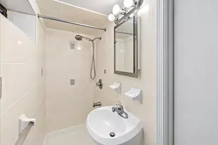 75-79 181st St, Fresh Meadows, NY 11366 - Photo 36