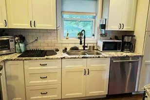 44 Floradora Dr, Mastic, NY 11950 - Photo 10