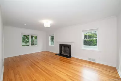 208 Lincoln Avenue, Eastchester, NY 10709 - Photo 4