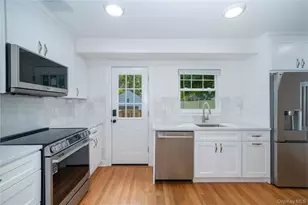 208 Lincoln Ave, Eastchester, NY 10709 - Photo 8