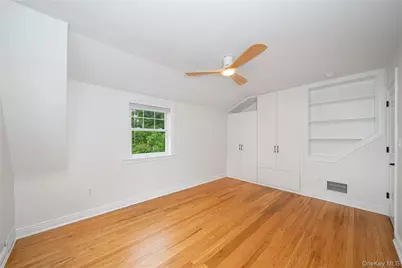 208 Lincoln Avenue, Eastchester, NY 10709 - Photo 16