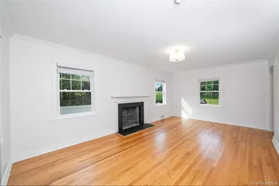 208 Lincoln Avenue, Eastchester, NY 10709 - Photo 12