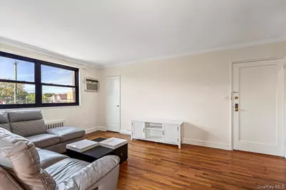 17-03 Utopia Parkway #2-48, Whitestone, NY 11357 - Photo 4