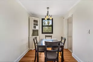 17-03 Utopia Pkwy, Whitestone, NY 11357 - Photo 10